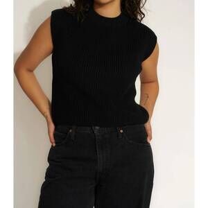 NEW CALLAHAN shaker knit crewneck muscle tee in black